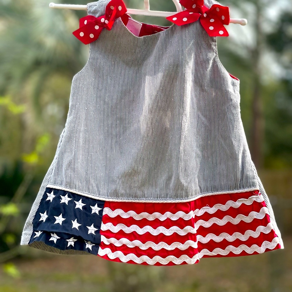 Darling little boutique America flag shirt 5T